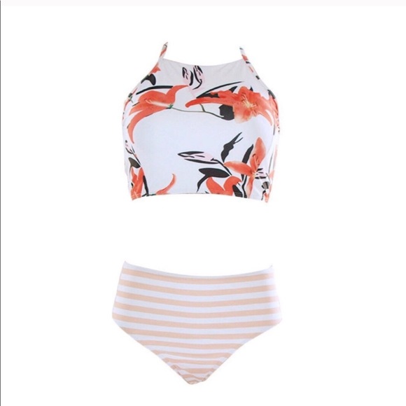 Floral Print and Striped Bikini 🍍 - Picture 3 of 5